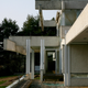 Illustration for article titled The Faded Glory of Dilapidated Modernist Homes